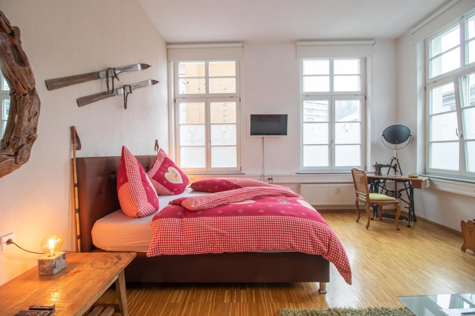 Schwarzwaldzimmer & Schwarzwald Design Homestay *